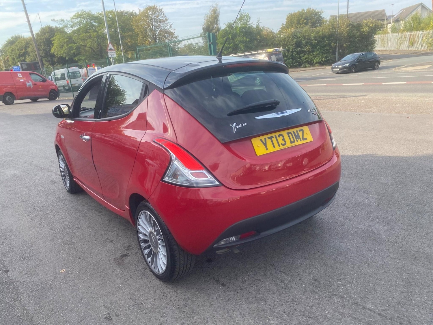 Used Chrysler Ypsilon 2013 for sale - 76550039: Photo 47