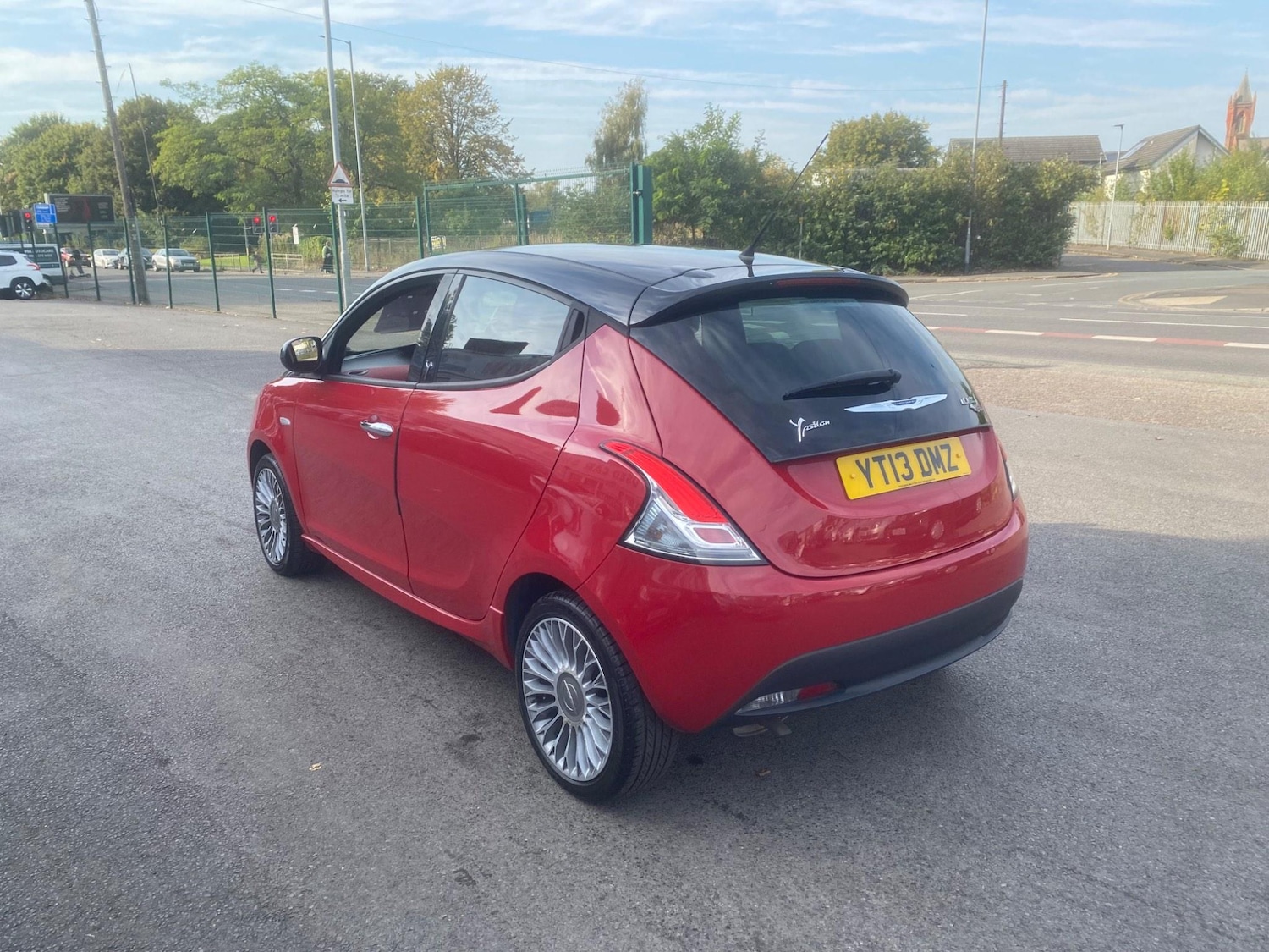 Used Chrysler Ypsilon 2013 for sale - 76550039: Photo 75
