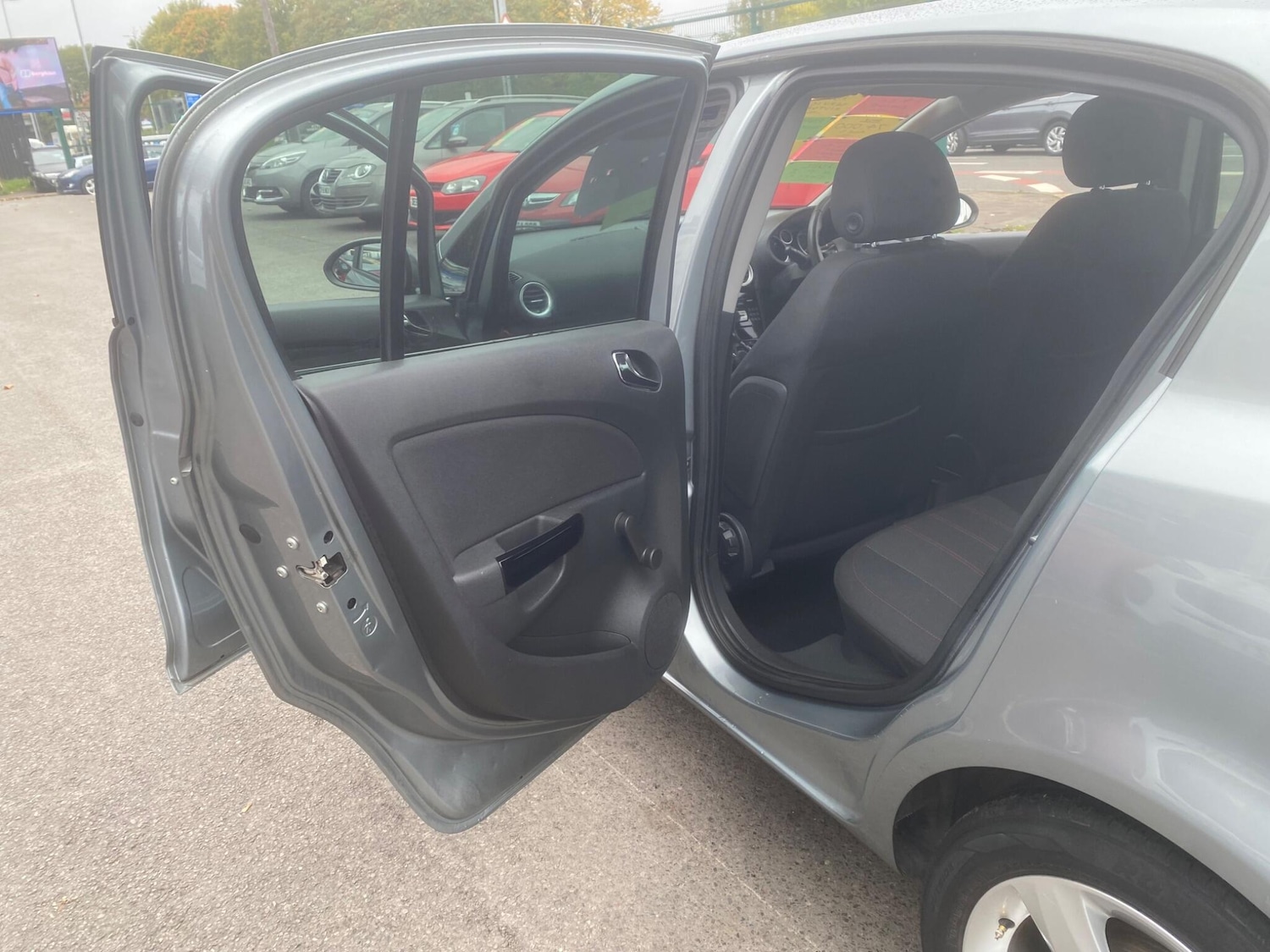 Used Vauxhall Corsa 2014 for sale - 76989689: Photo 30