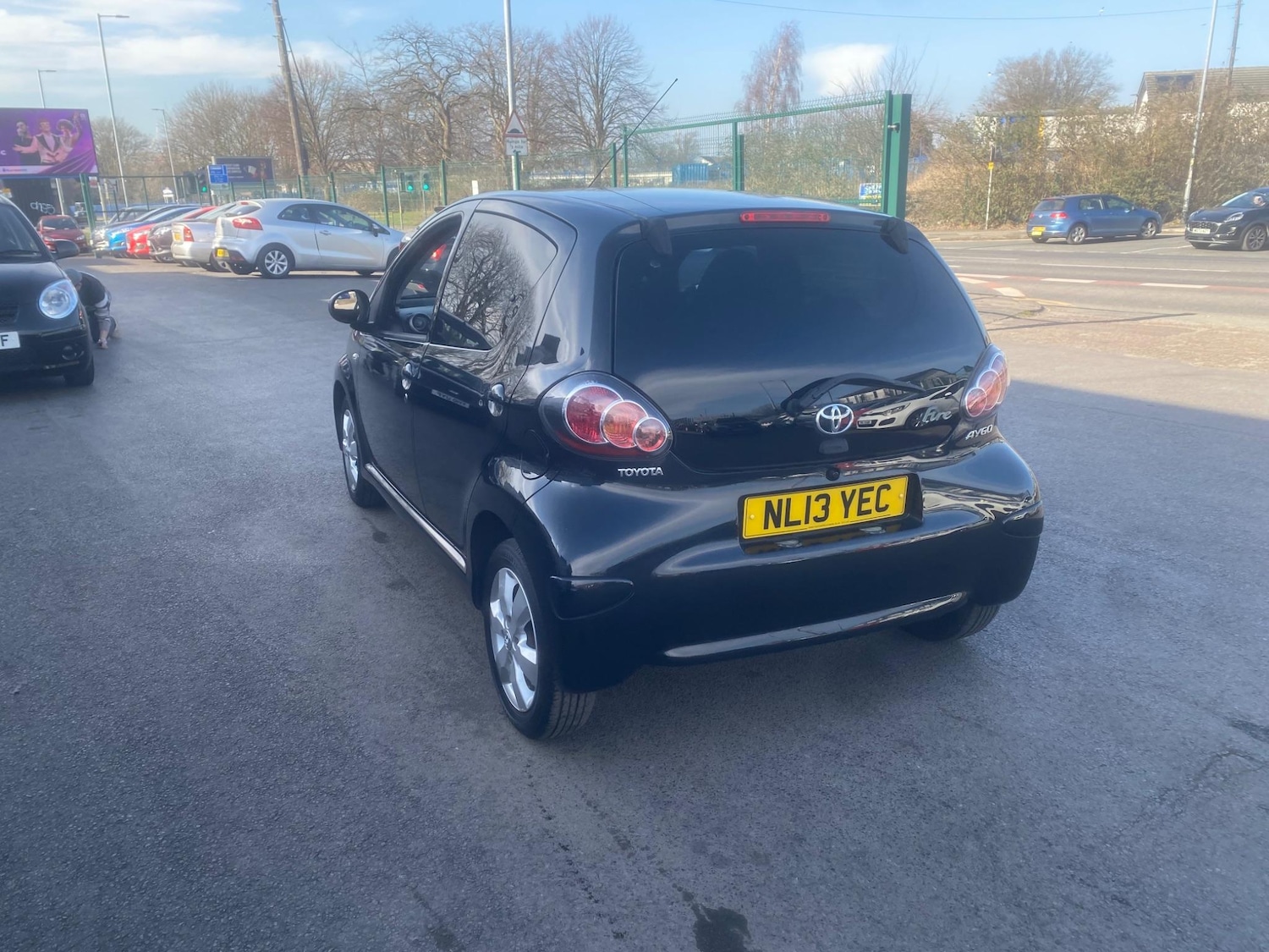 Used Toyota AYGO 2013 for sale - 76997710: Photo 12