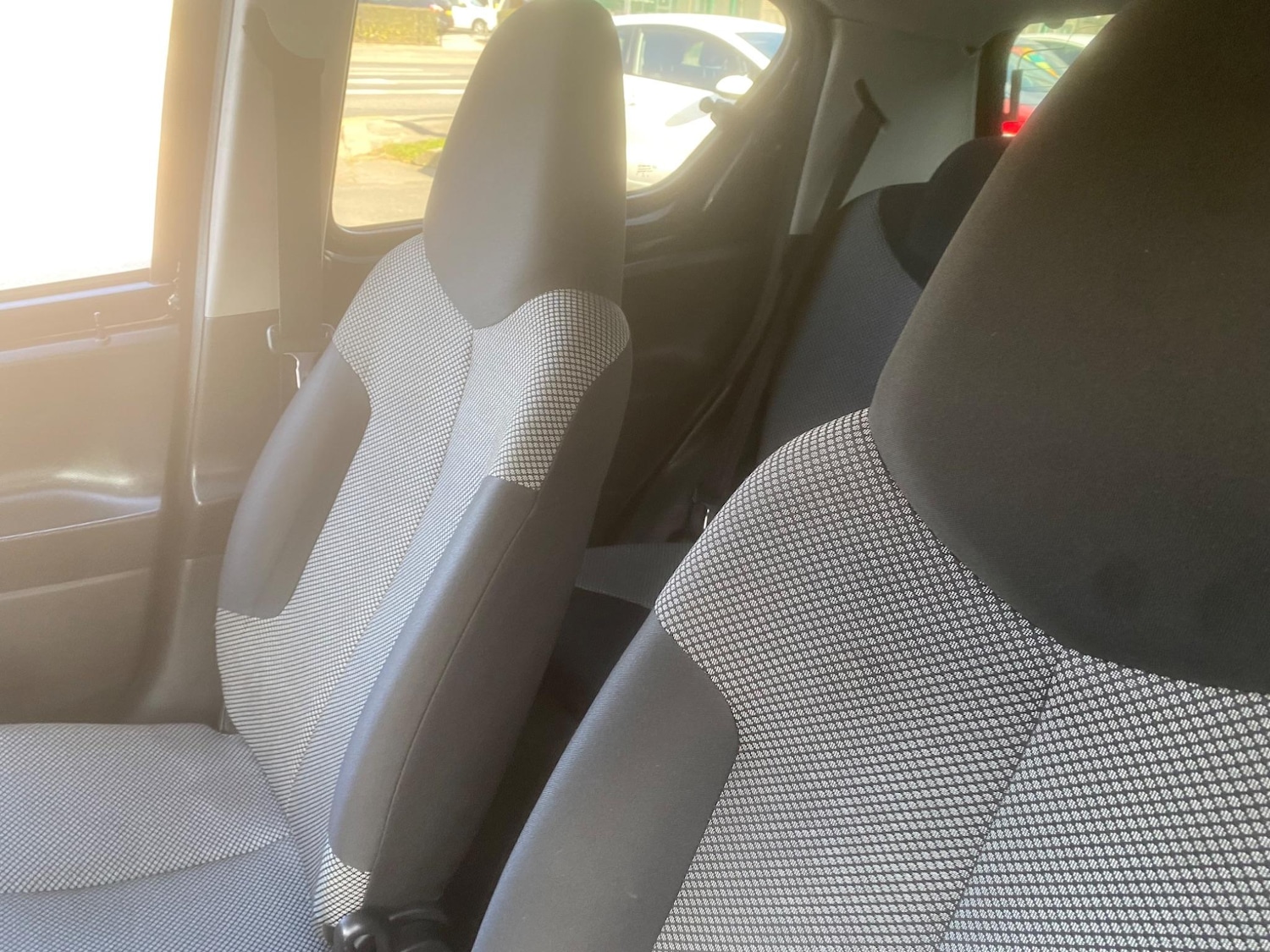 Used Toyota AYGO 2013 for sale - 76997710: Photo 15