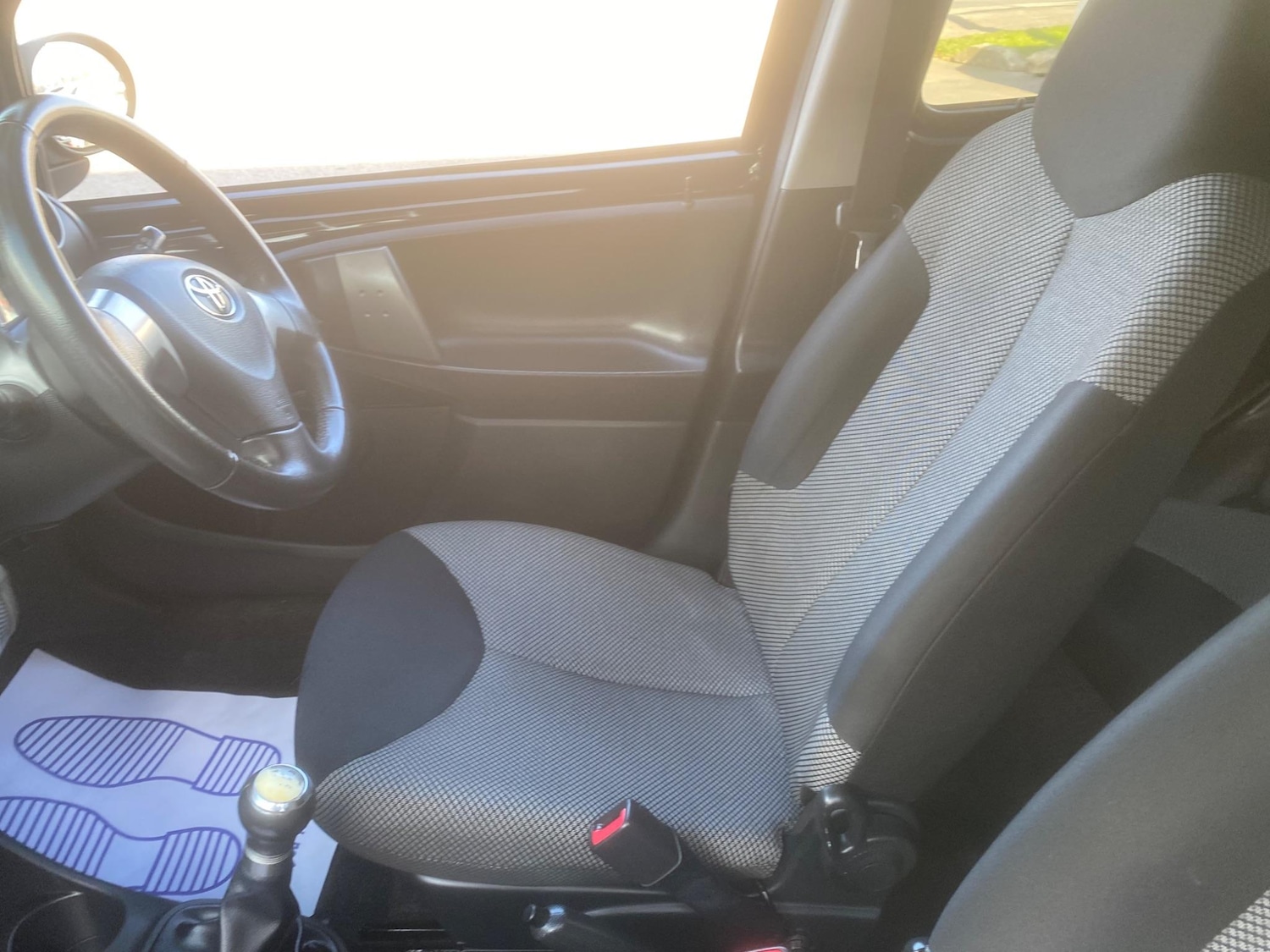 Used Toyota AYGO 2013 for sale - 76997710: Photo 18