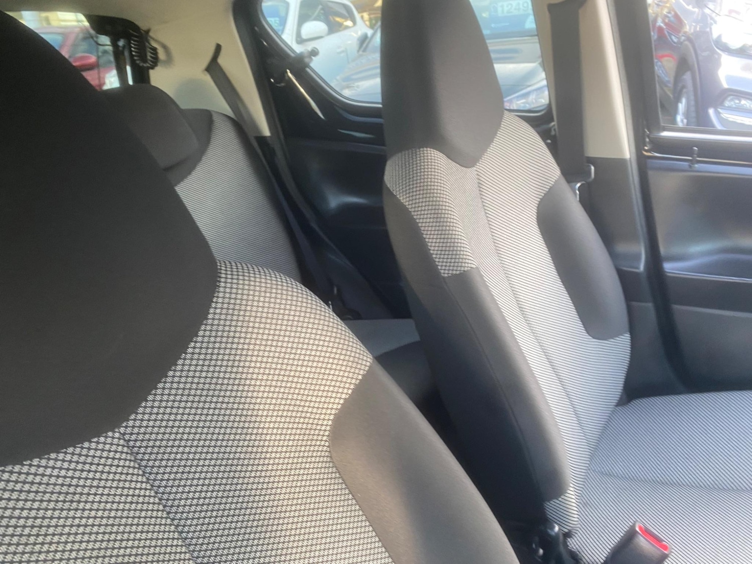 Used Toyota AYGO 2013 for sale - 76997710: Photo 55