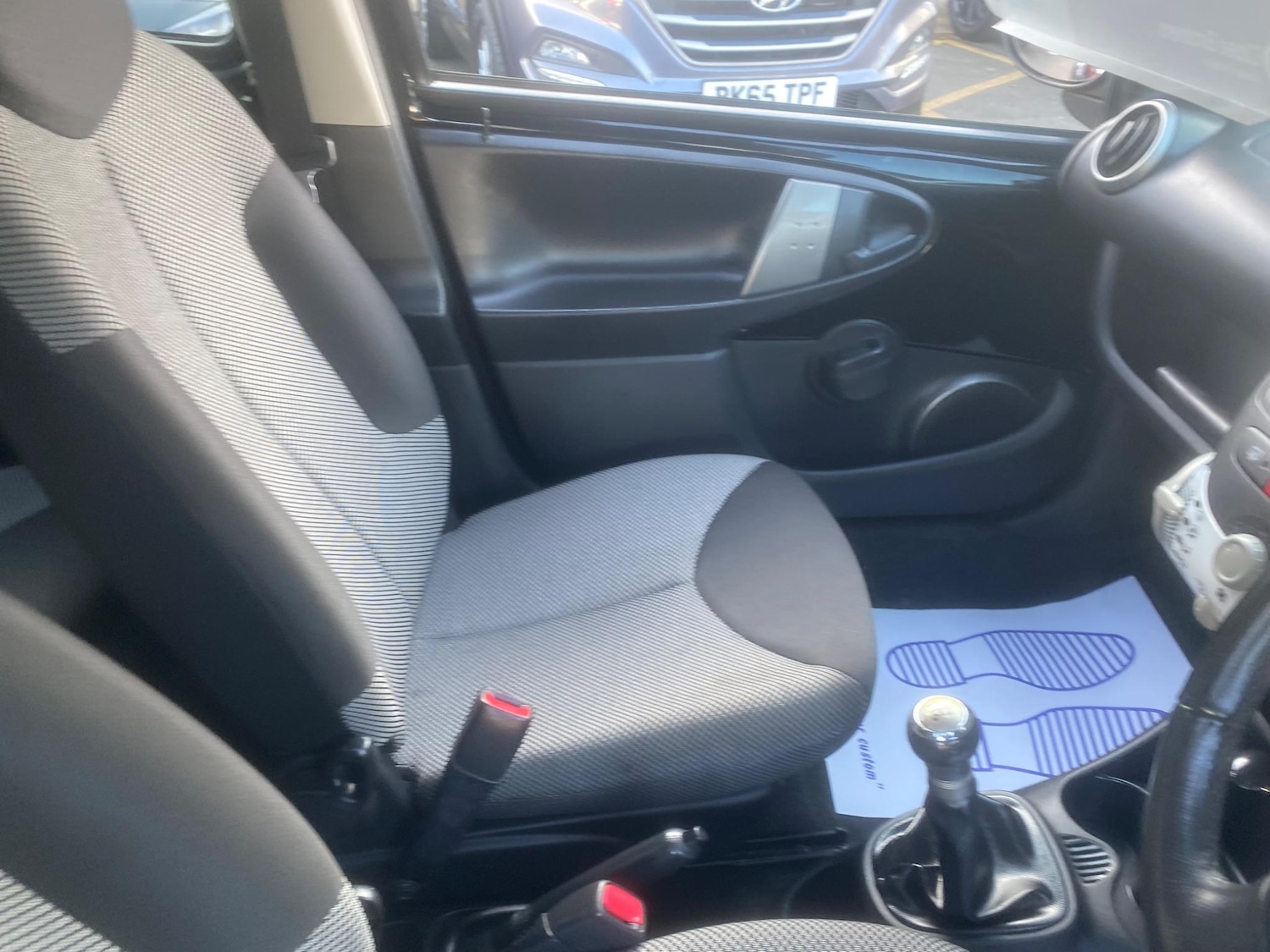 Used Toyota AYGO 2013 for sale - 76997710: Photo 59