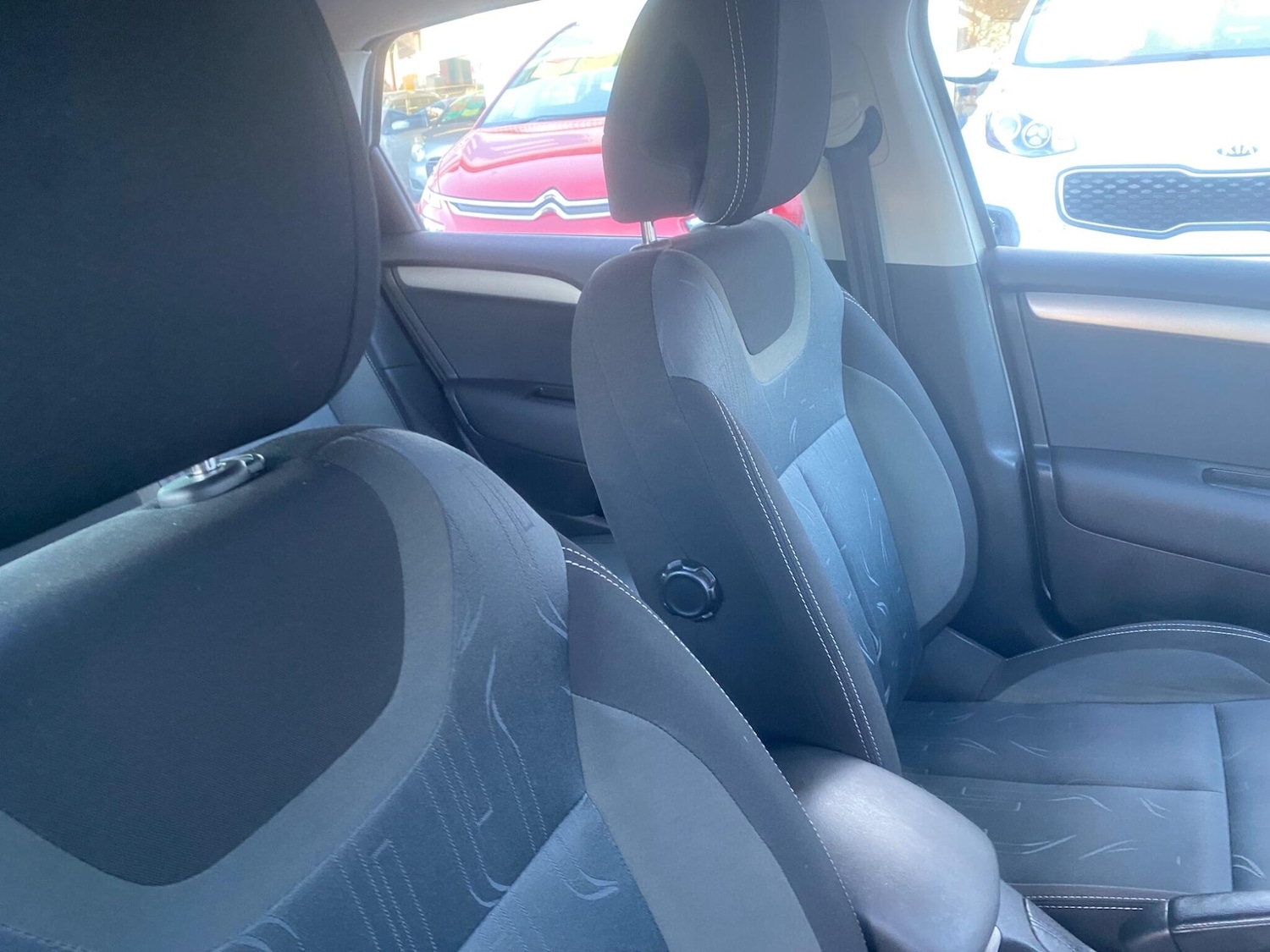 Used Citroen C4 2013 for sale - 76634204: Photo 46