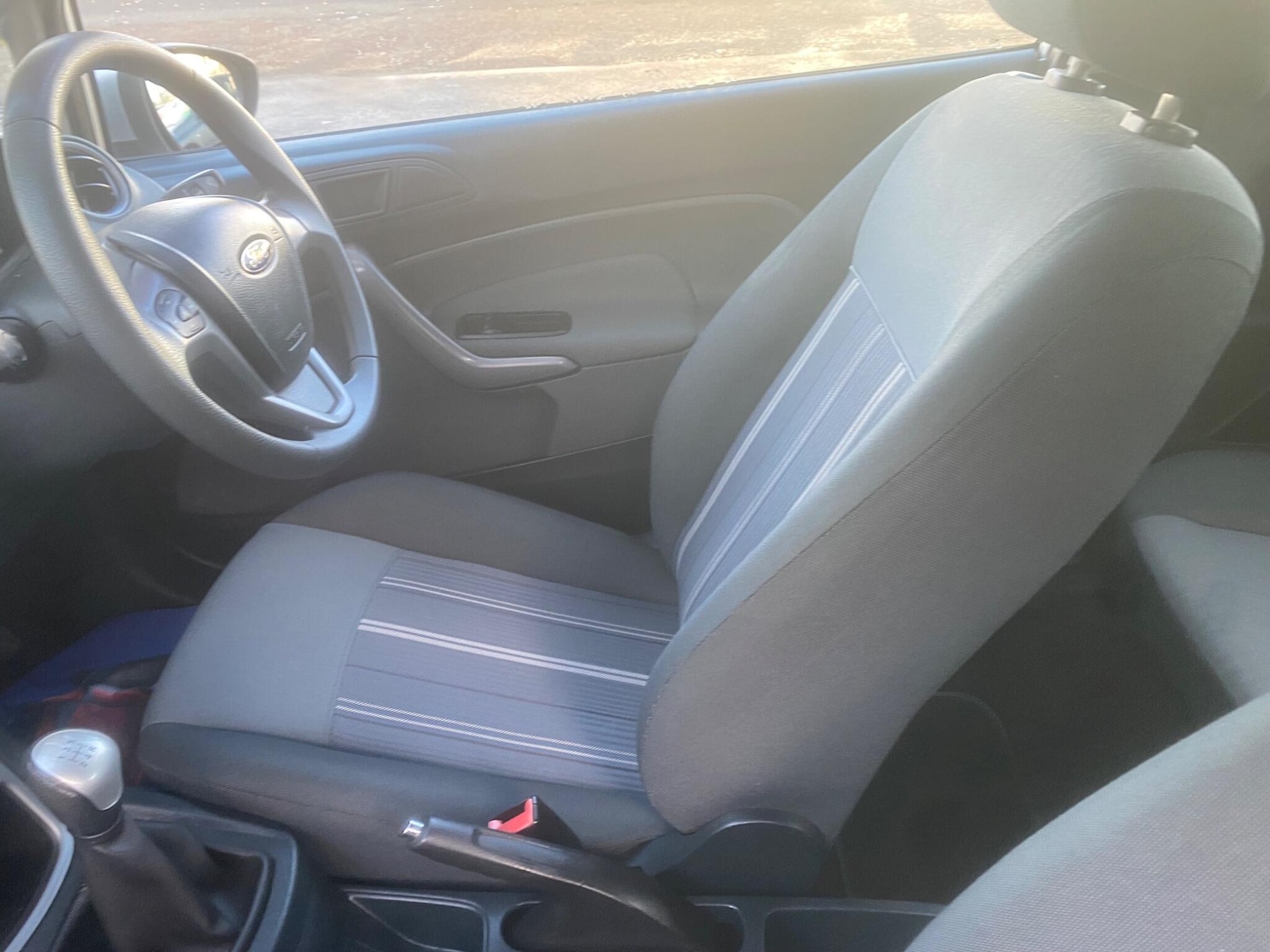 Used Ford Fiesta 2010 for sale - 76688920: Photo 26