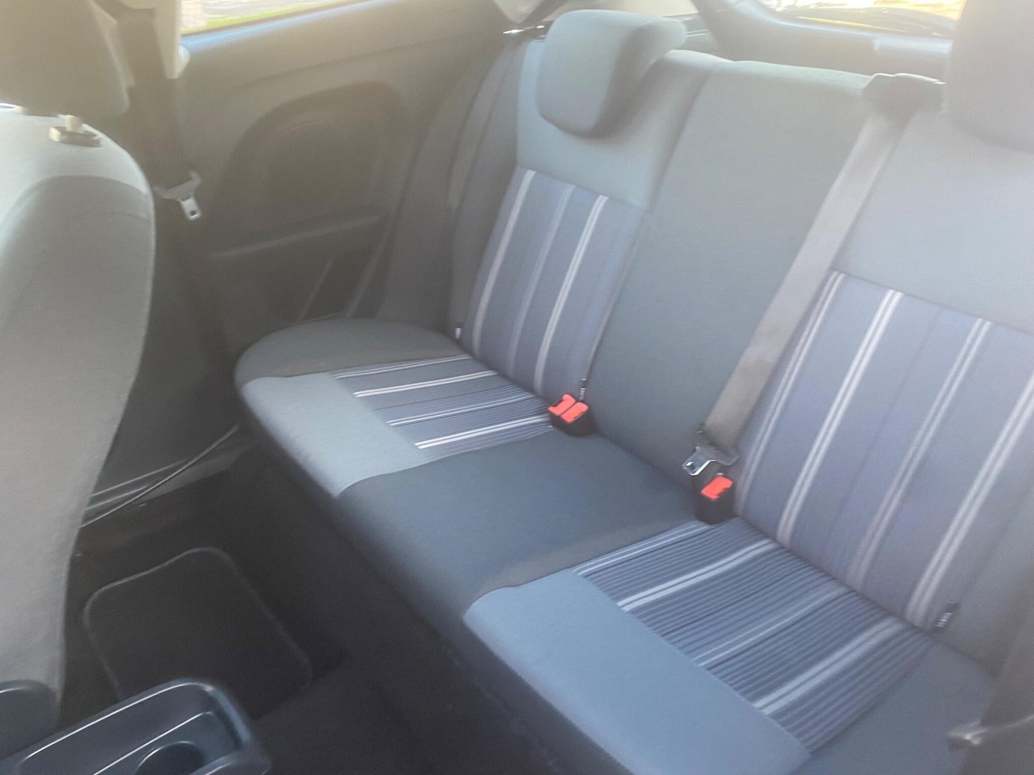 Used Ford Fiesta 2010 for sale - 76688920: Photo 31