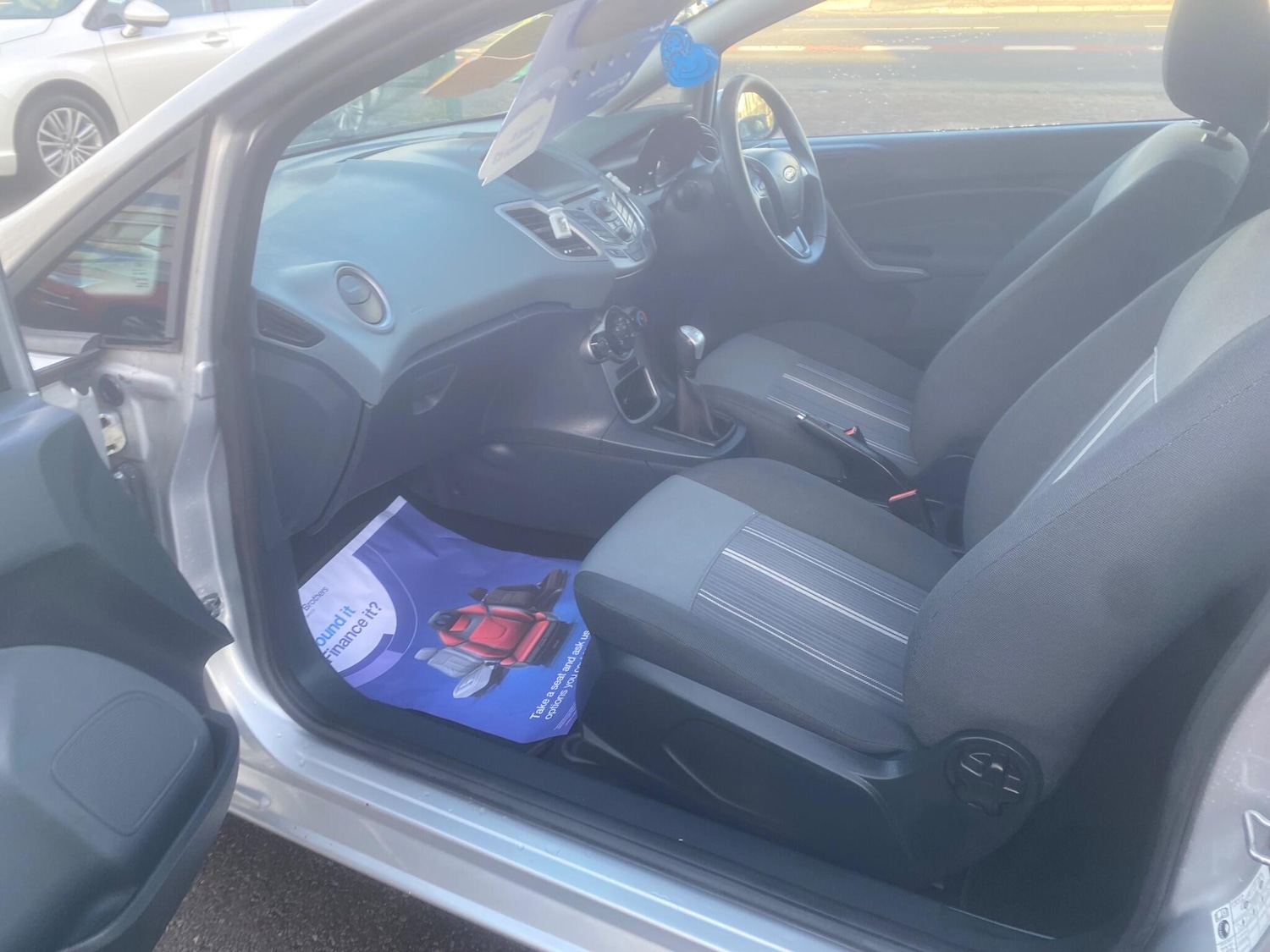 Used Ford Fiesta 2010 for sale - 76688920: Photo 43