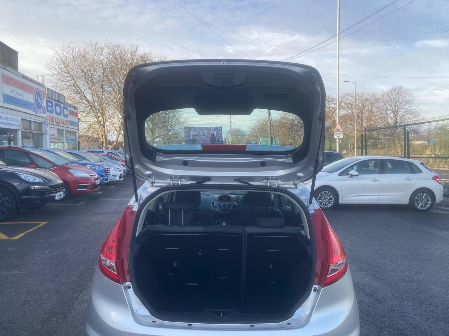 Used Ford Fiesta 2010 for sale - 76688920: Photo 46