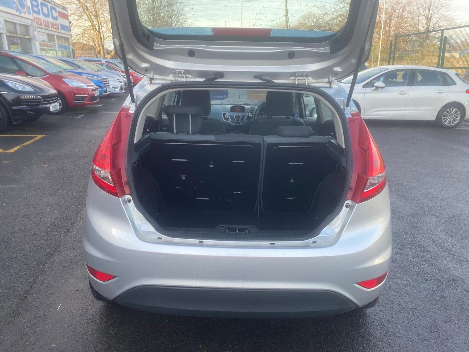 Used Ford Fiesta 2010 for sale - 76688920: Photo 47