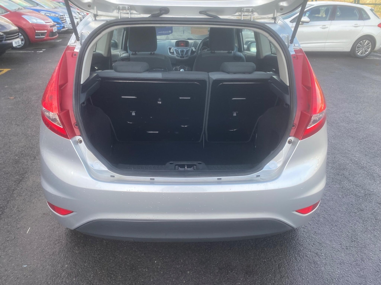 Used Ford Fiesta 2010 for sale - 76688920: Photo 54