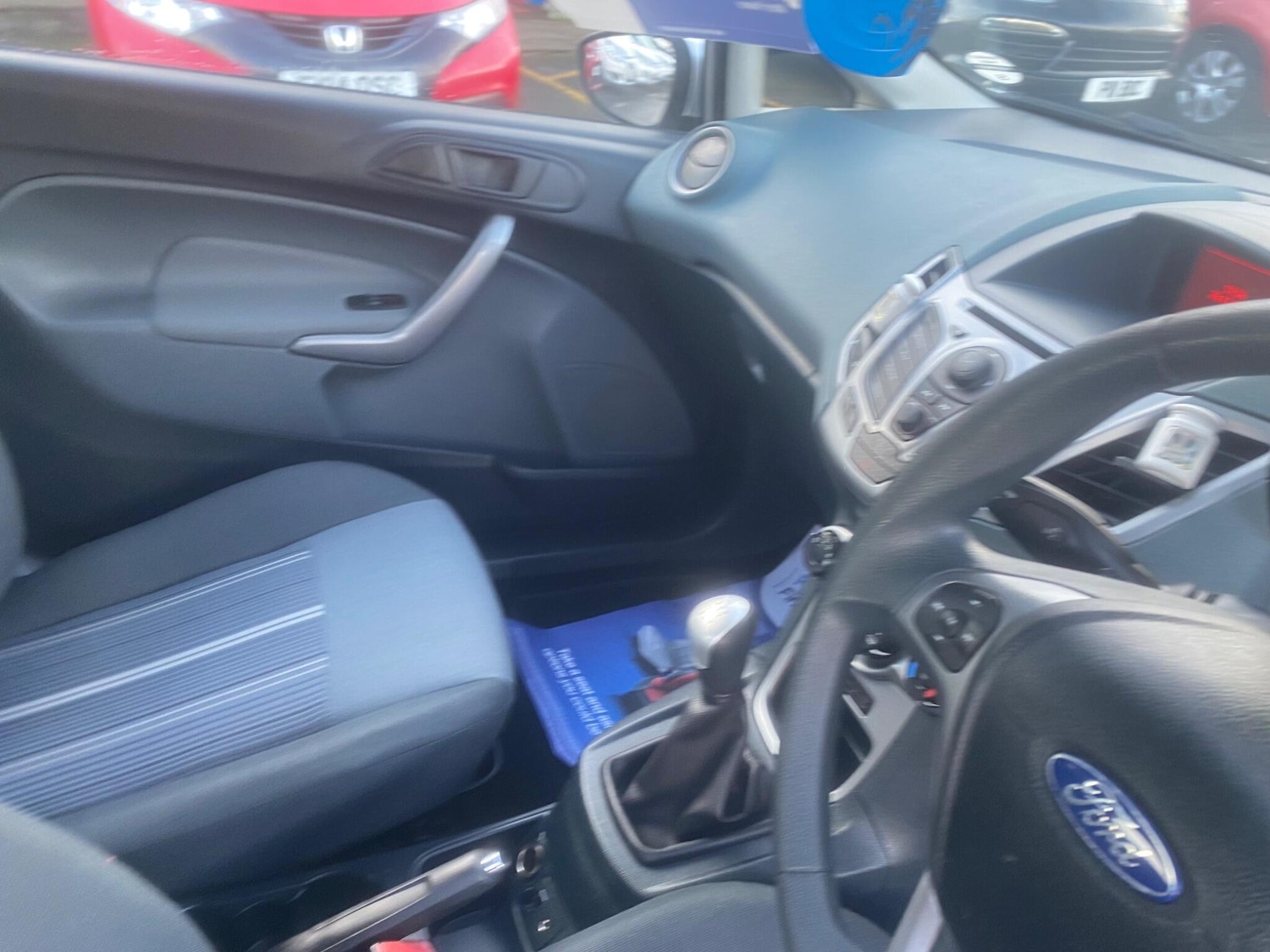 Used Ford Fiesta 2010 for sale - 76688920: Photo 56