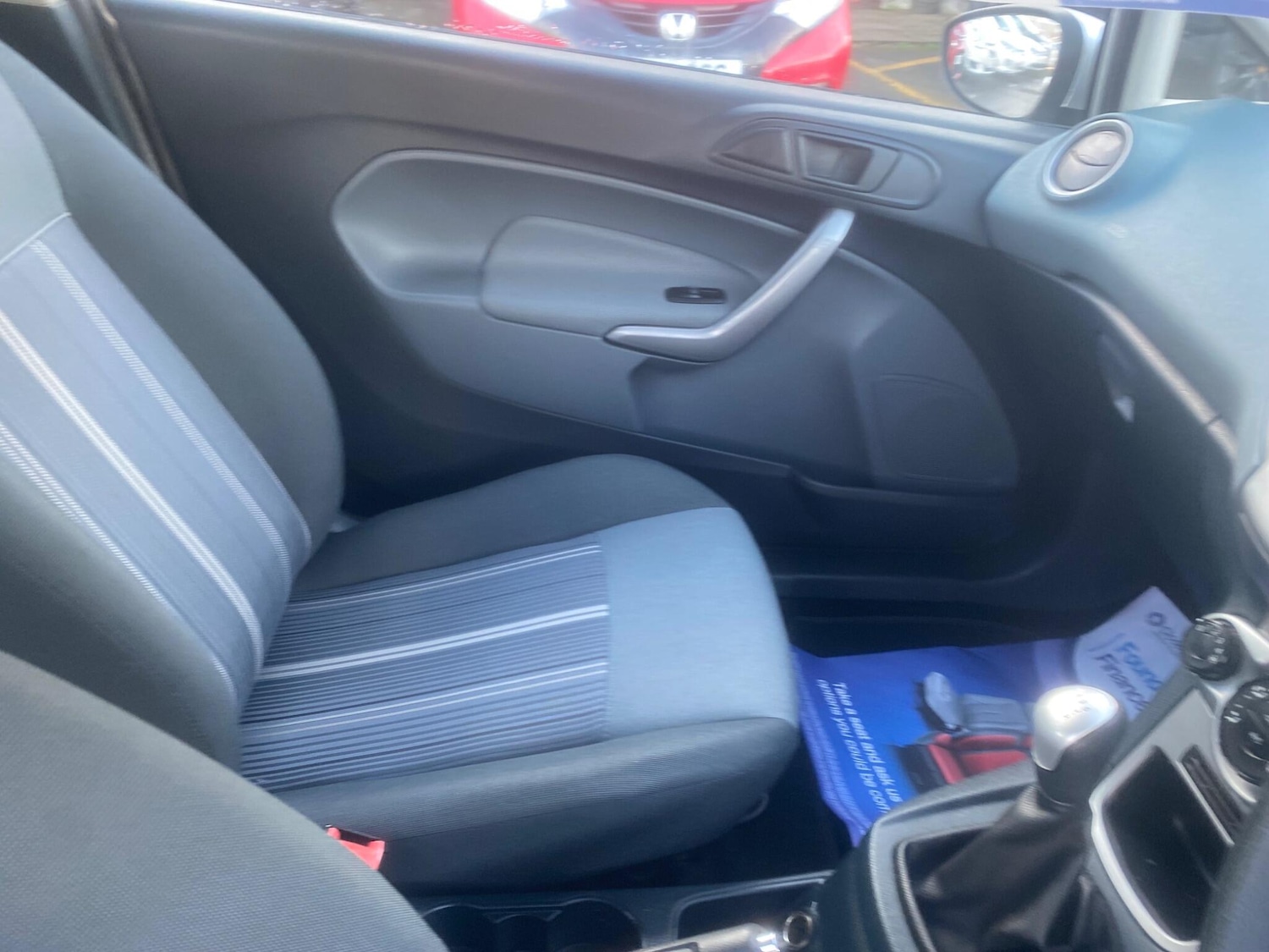 Used Ford Fiesta 2010 for sale - 76688920: Photo 58