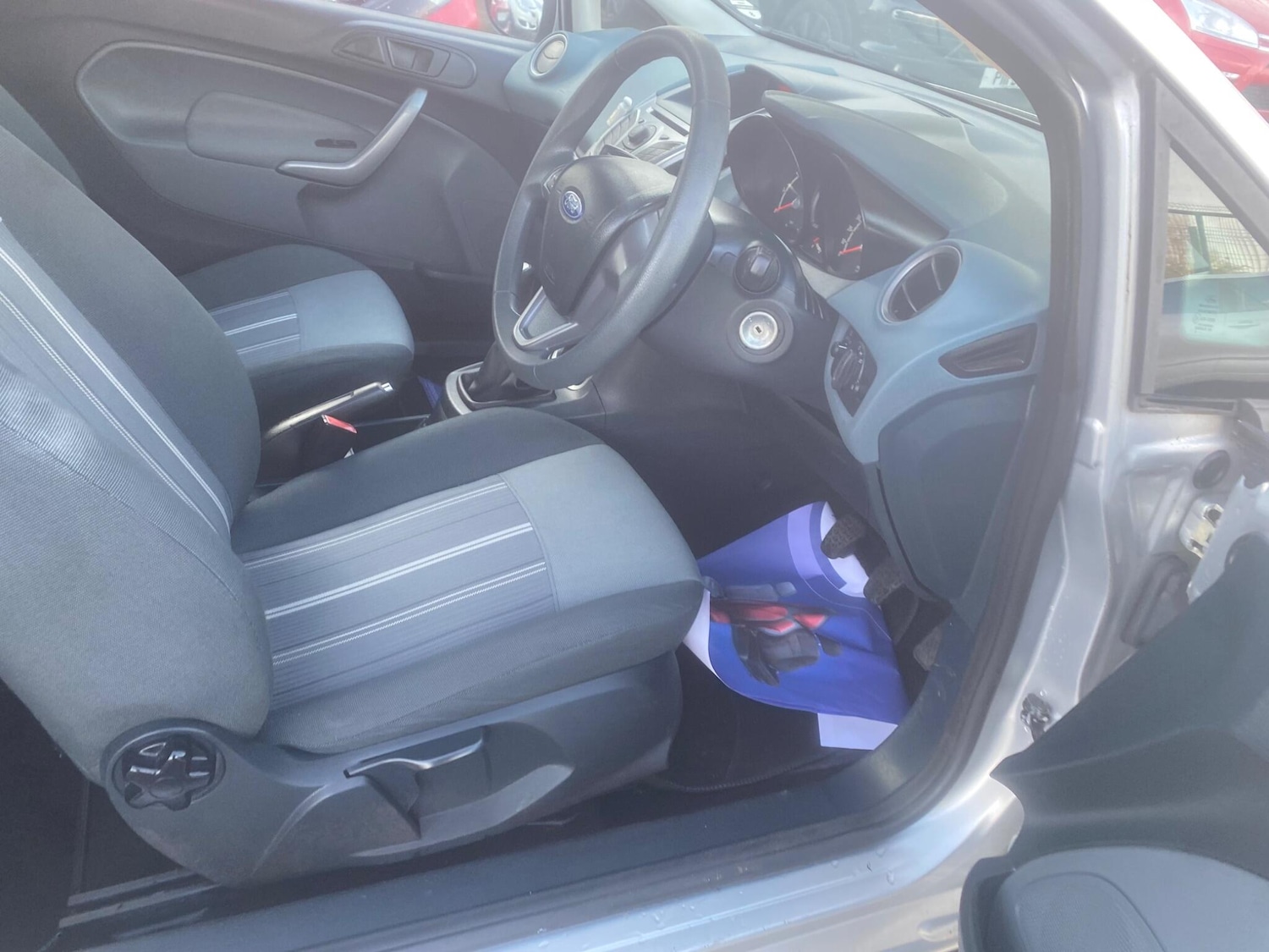 Used Ford Fiesta 2010 for sale - 76688920: Photo 61