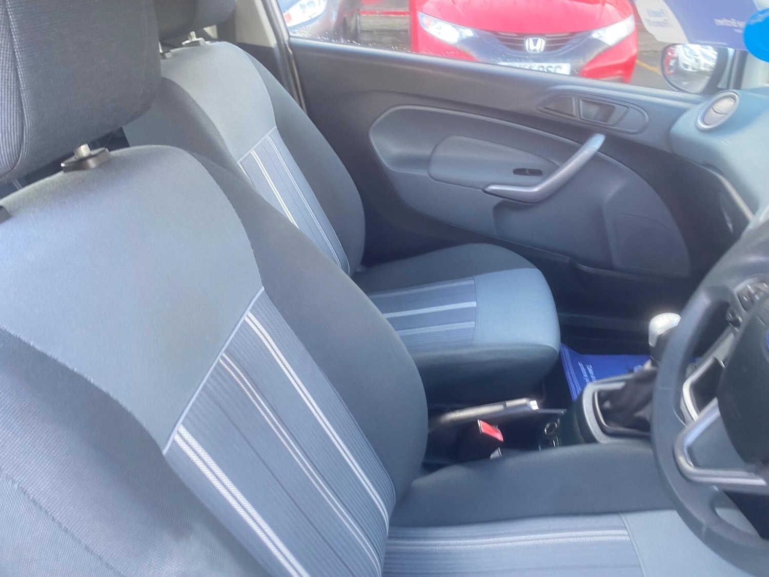 Used Ford Fiesta 2010 for sale - 76688920: Photo 63