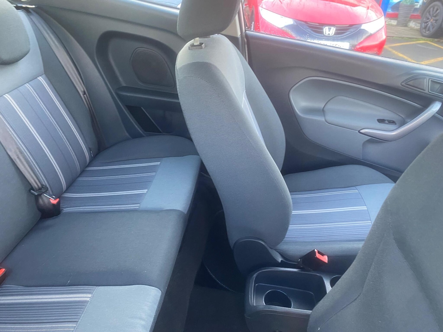 Used Ford Fiesta 2010 for sale - 76688920: Photo 67