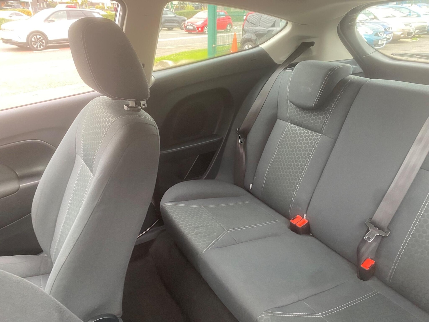 Used Ford Fiesta 2012 for sale - 76988538: Photo 31