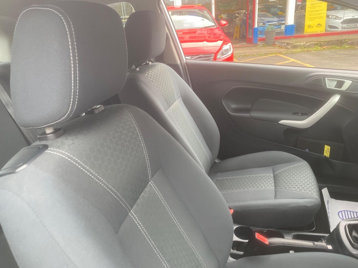 Used Ford Fiesta 2012 for sale - 76988538: Photo 58