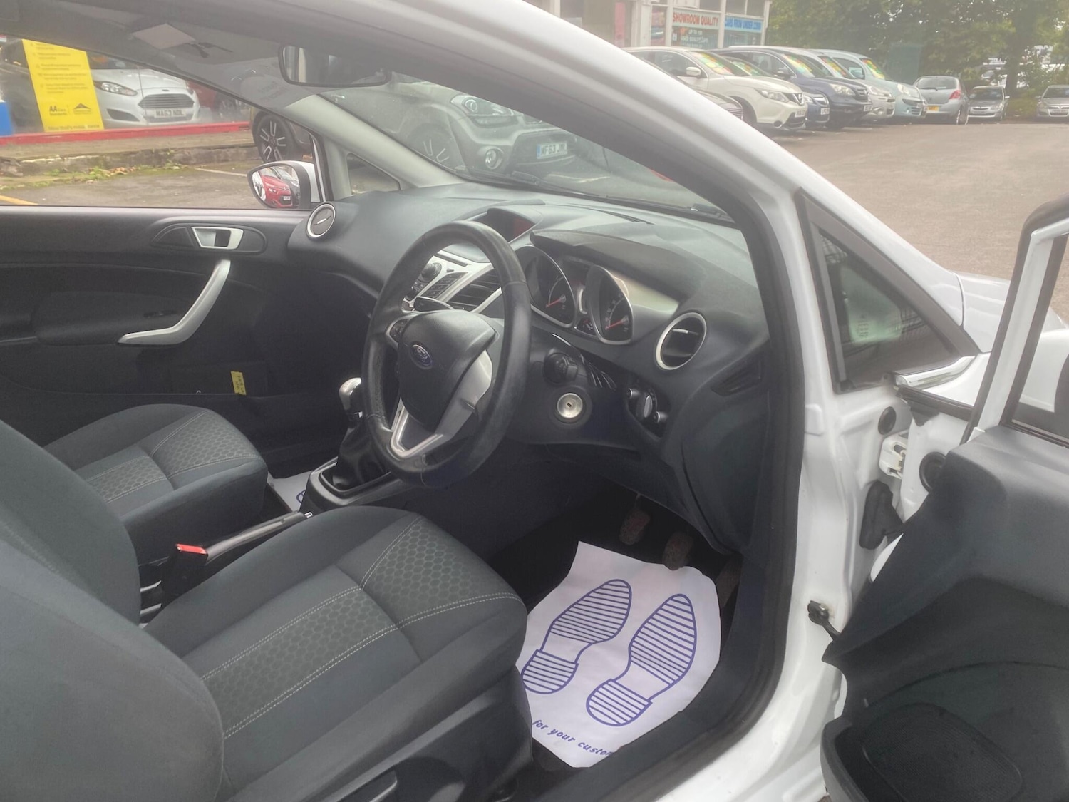 Used Ford Fiesta 2012 for sale - 76988538: Photo 64