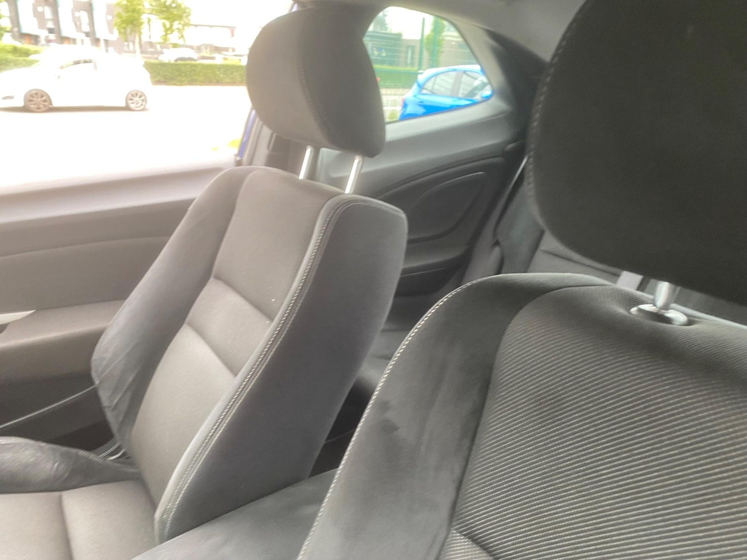 Used Honda Civic 2011 for sale - 76987959: Photo 17