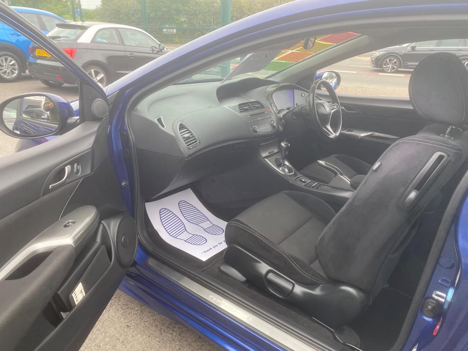 Used Honda Civic 2011 for sale - 76987959: Photo 26