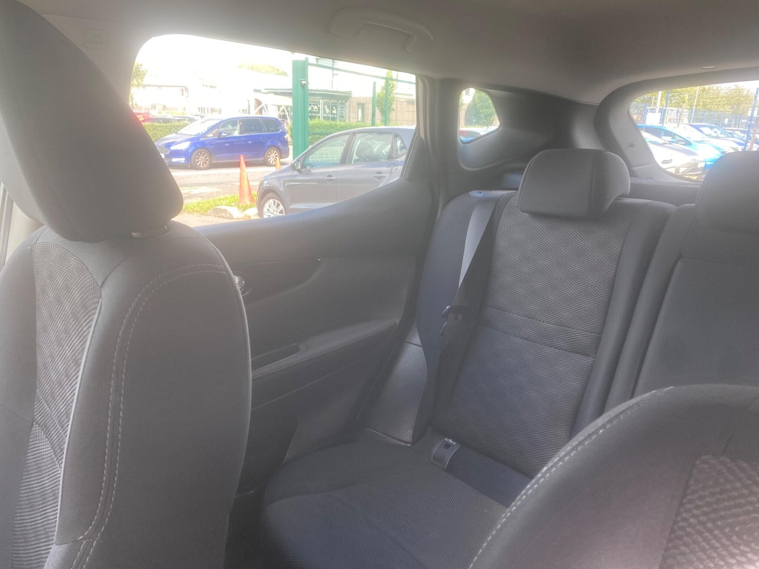 Used Nissan Qashqai 2015 for sale - 76549375: Photo 10