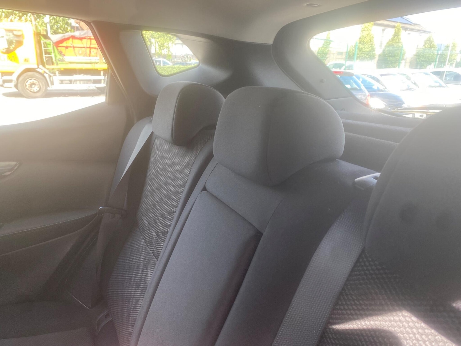 Used Nissan Qashqai 2015 for sale - 76549375: Photo 20