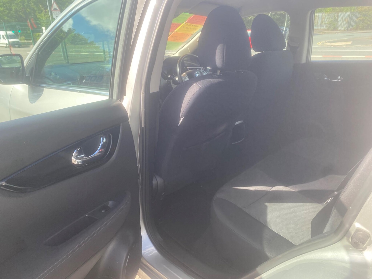 Used Nissan Qashqai 2015 for sale - 76549375: Photo 24