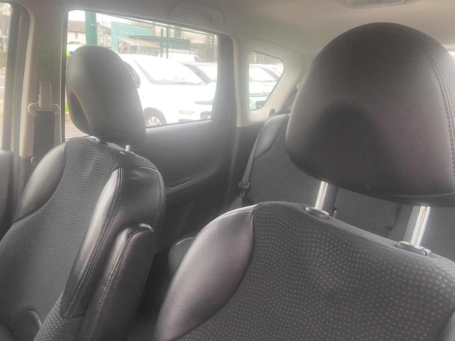 Used Nissan Note 2012 for sale - 77067097: Photo 17