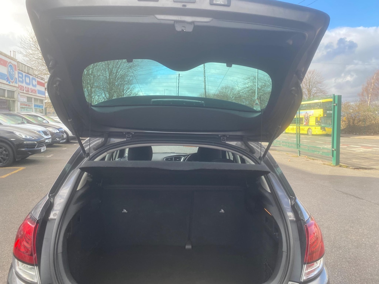 Used Citroen C4 2015 for sale - 76991106: Photo 36