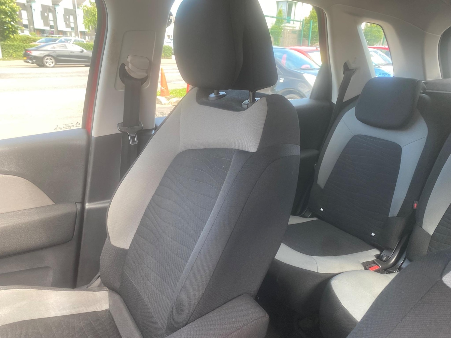 Used Citroen C4 Picasso 2016 for sale - 76993920: Photo 15