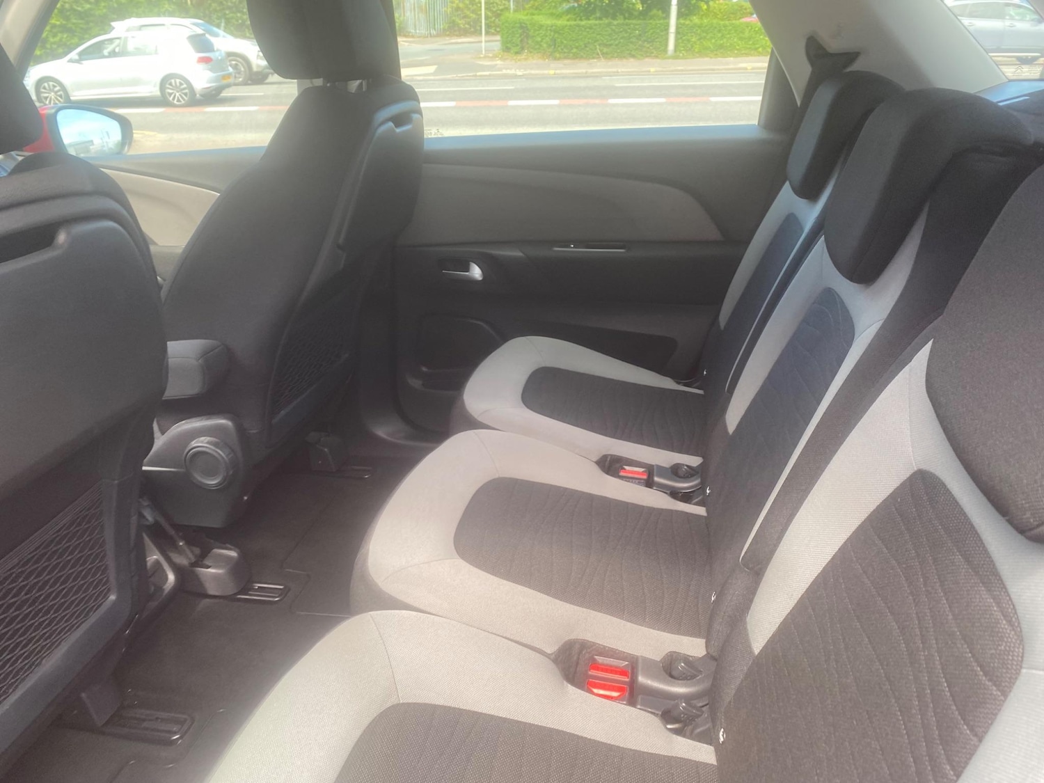 Used Citroen C4 Picasso 2016 for sale - 76993920: Photo 27