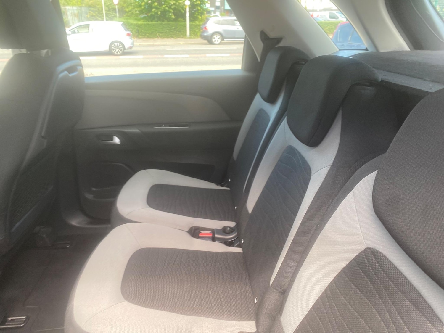 Used Citroen C4 Picasso 2016 for sale - 76993920: Photo 28