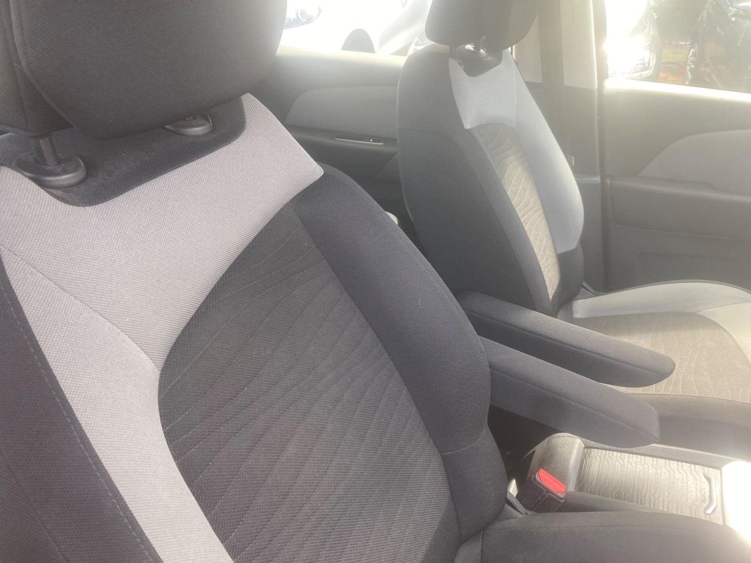 Used Citroen C4 Picasso 2016 for sale - 76993920: Photo 68