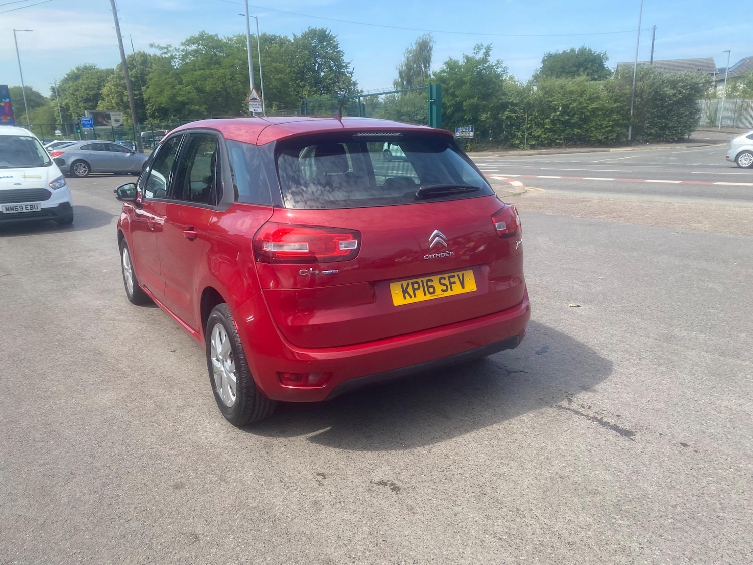 Used Citroen C4 Picasso 2016 for sale - 76993920: Photo 95