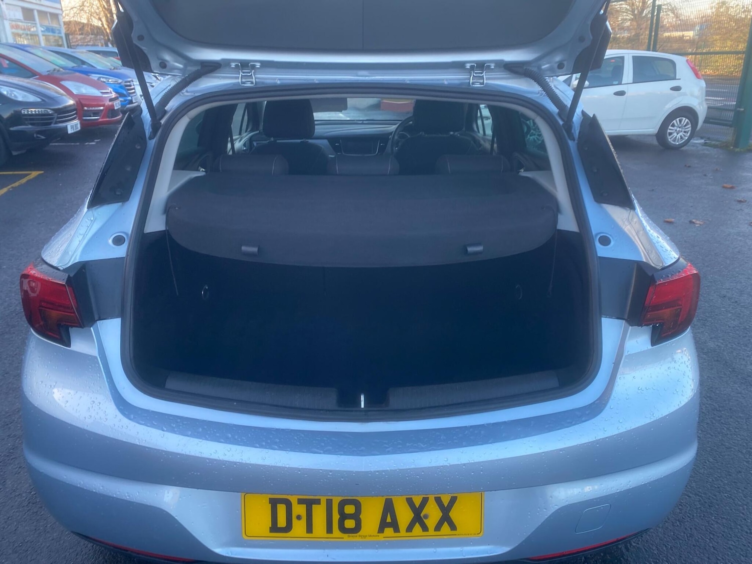 Used Vauxhall Astra 2018 for sale - 76865641: Photo 31