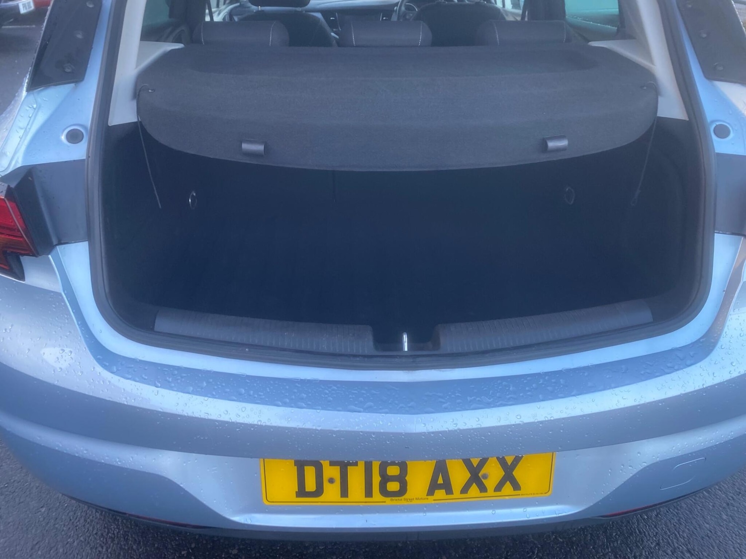 Used Vauxhall Astra 2018 for sale - 76865641: Photo 32