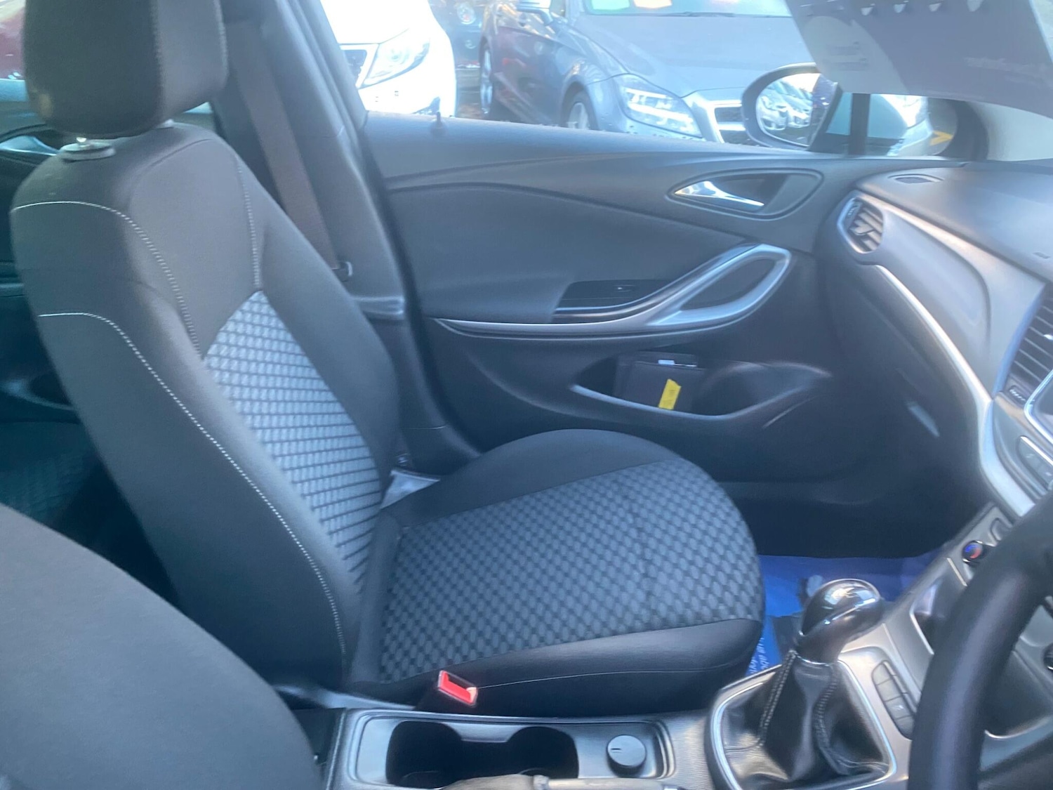 Used Vauxhall Astra 2018 for sale - 76865641: Photo 52