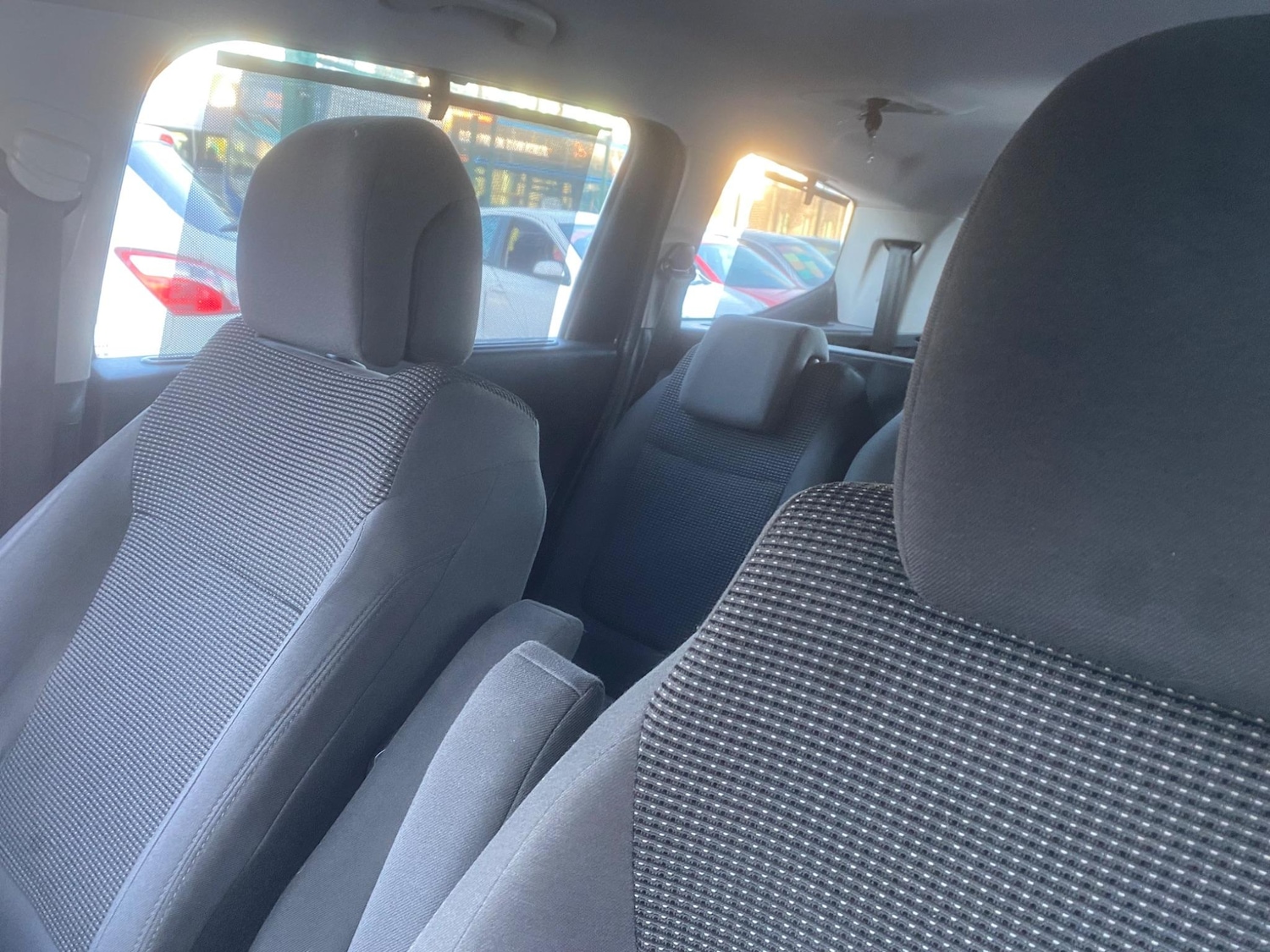 Used Peugeot 5008 2015 for sale - 76993984: Photo 16