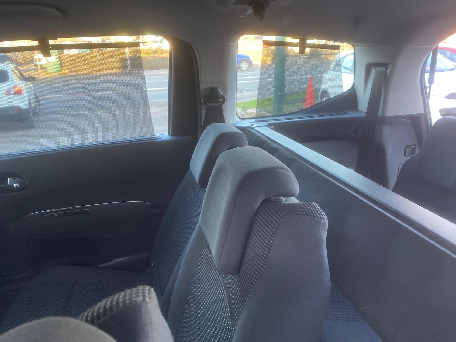 Used Peugeot 5008 2015 for sale - 76993984: Photo 29