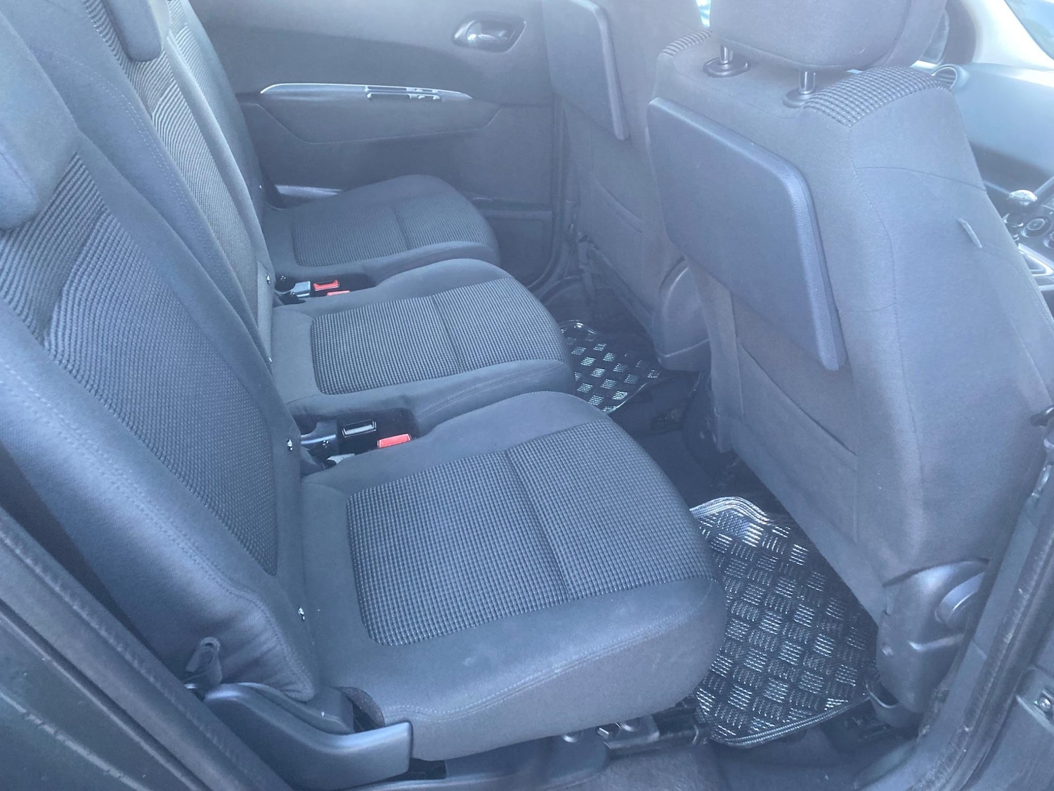 Used Peugeot 5008 2015 for sale - 76993984: Photo 48