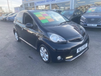 Used Toyota AYGO 2013 for sale - 76550488: Photo