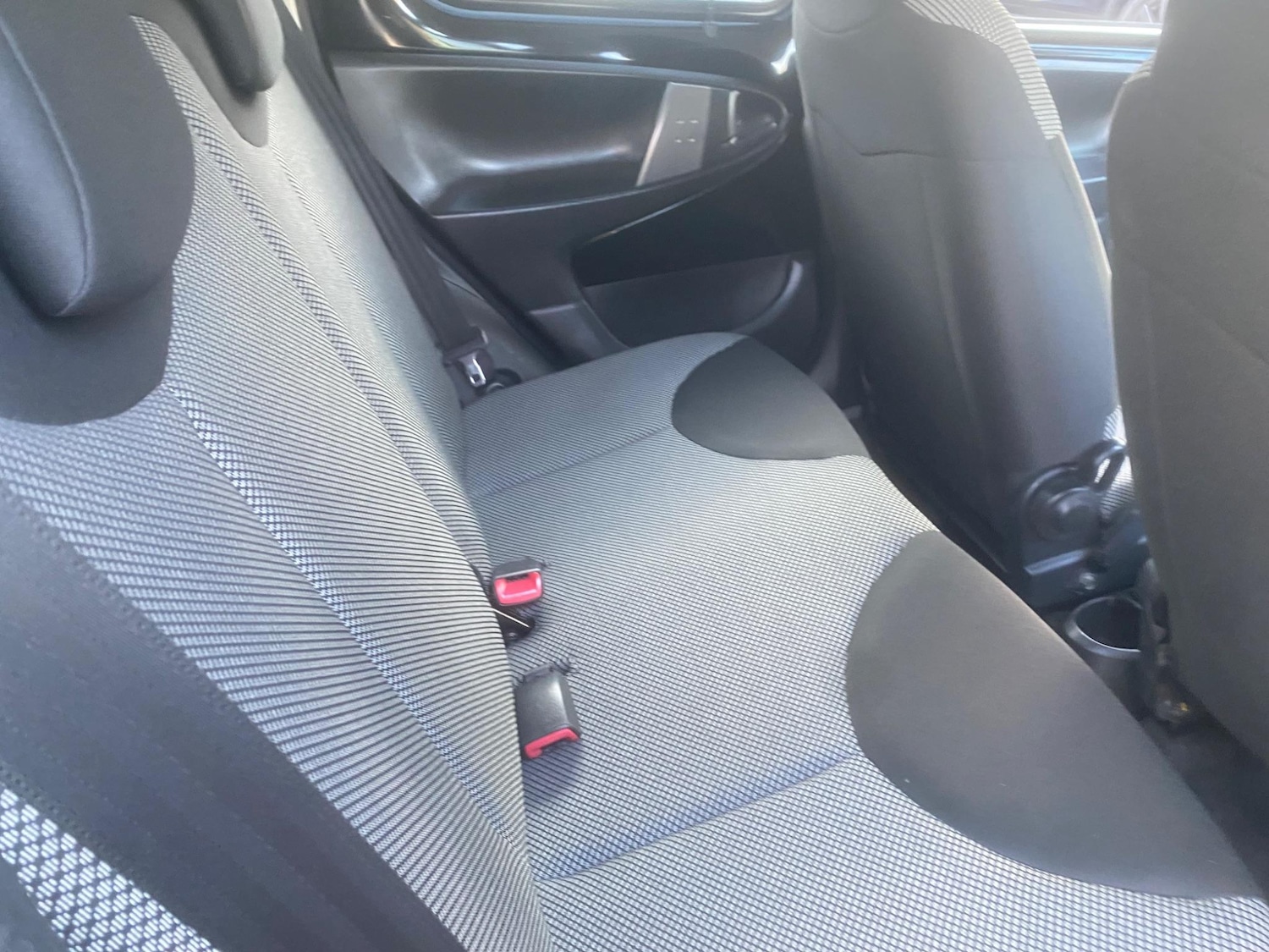 Used Toyota AYGO 2013 for sale - 76550488: Photo 48