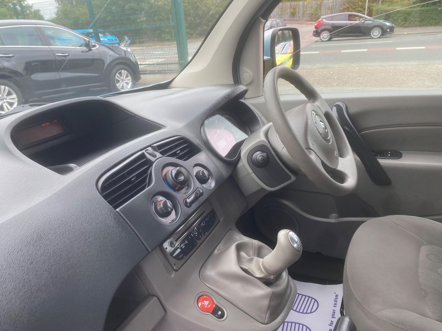 Used Renault Kangoo 2010 for sale - 76987819: Photo 18