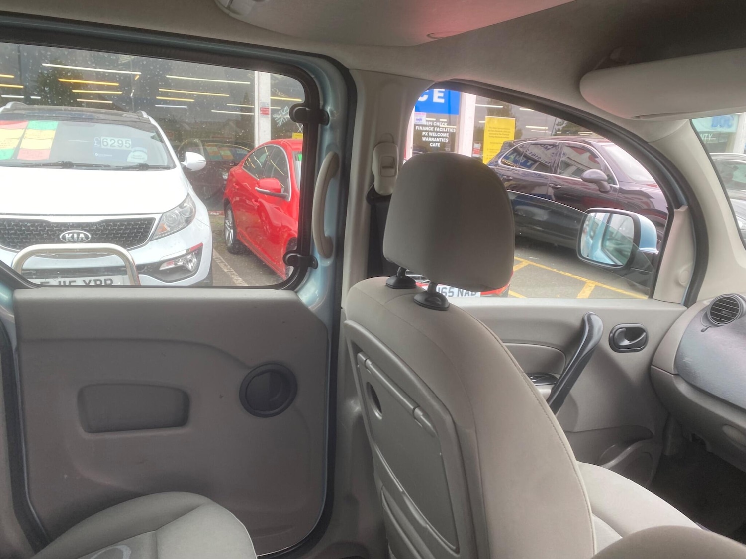 Used Renault Kangoo 2010 for sale - 76987819: Photo 52