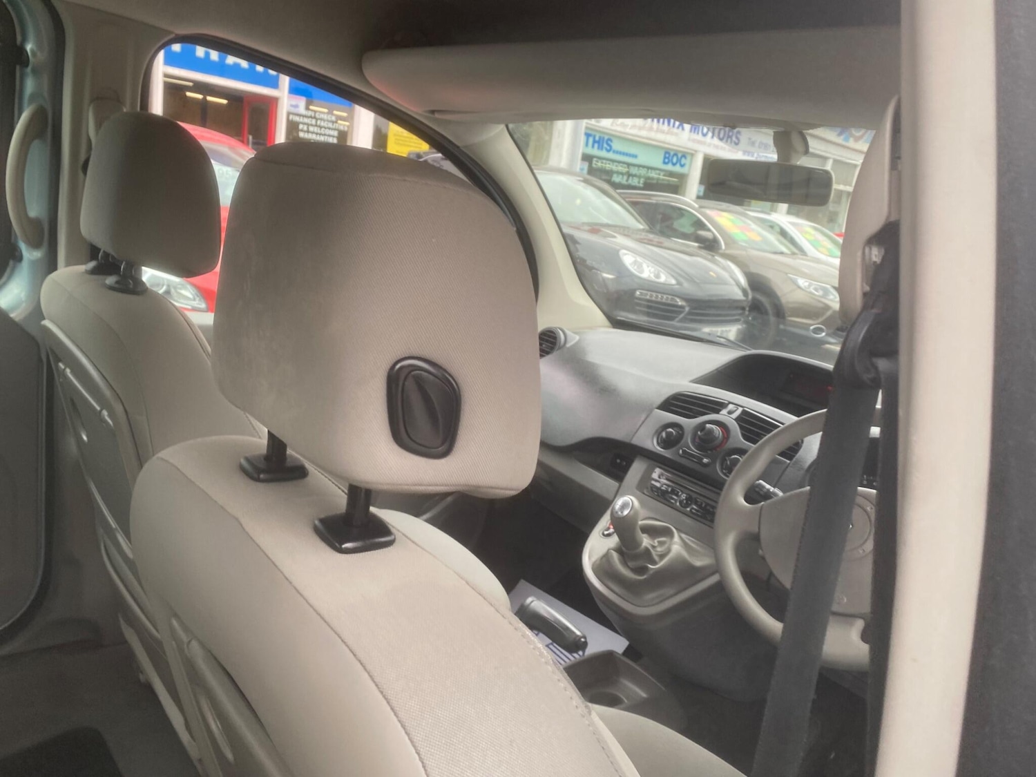 Used Renault Kangoo 2010 for sale - 76987819: Photo 53