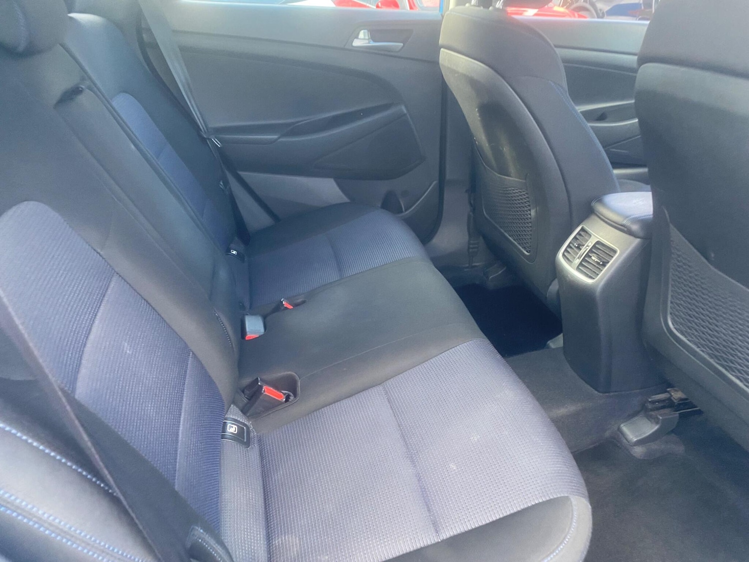 Used Hyundai TUCSON 2018 for sale - 76550619: Photo 42