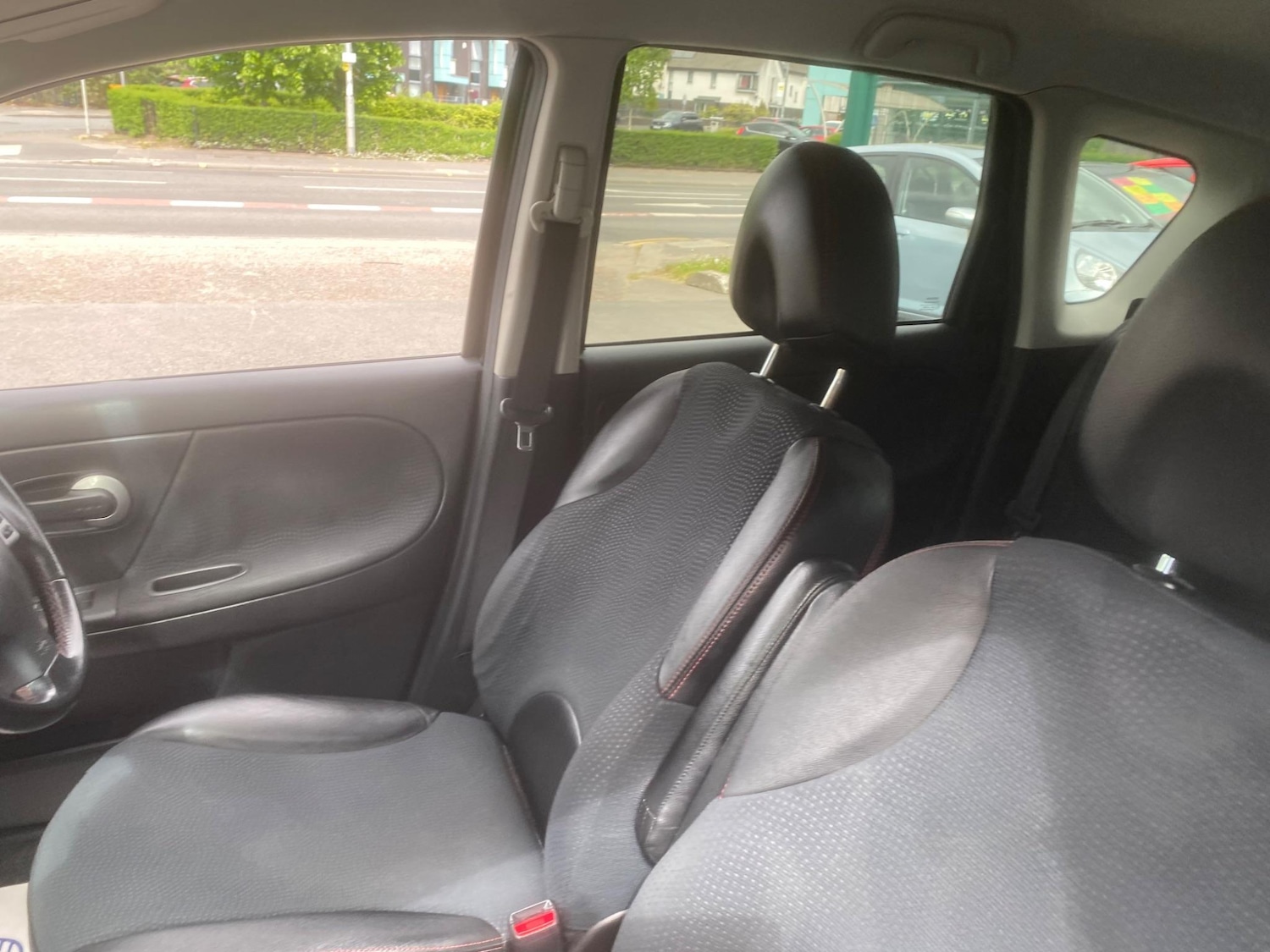 Used Nissan Note 2010 for sale - 76549292: Photo 20