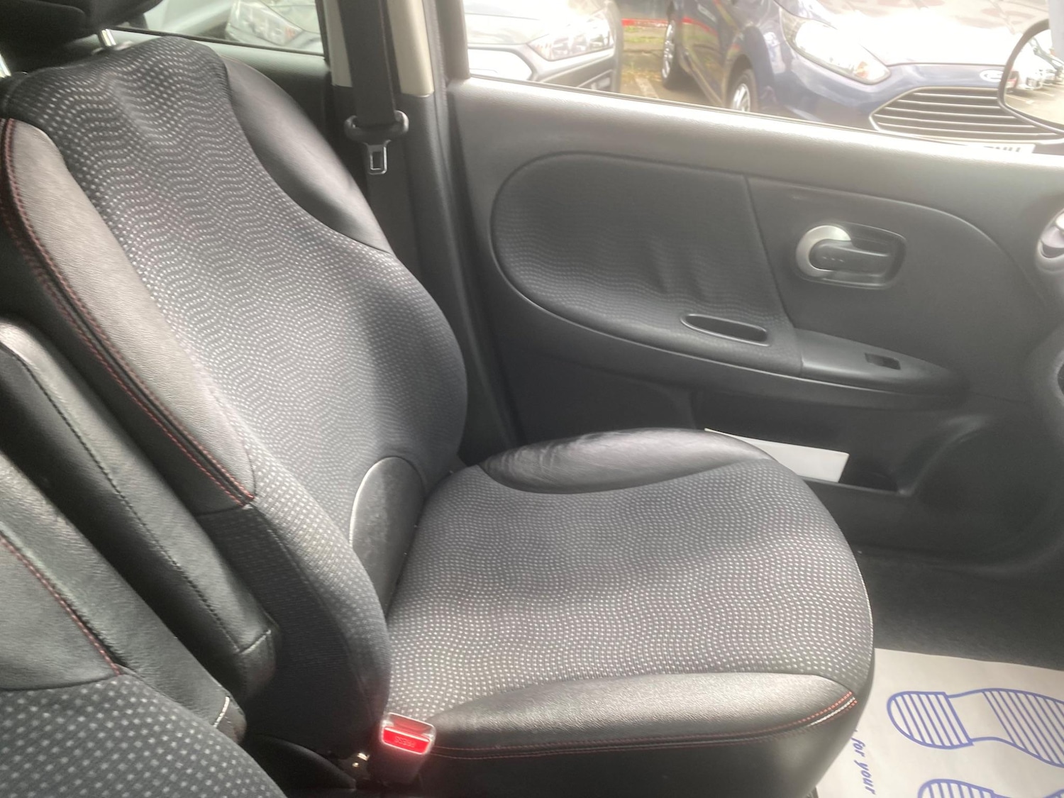 Used Nissan Note 2010 for sale - 76549292: Photo 58