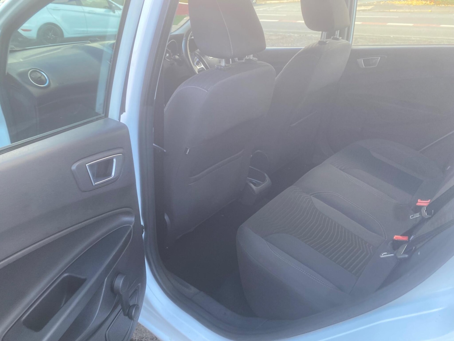 Used Ford Fiesta 2015 for sale - 76549758: Photo 22